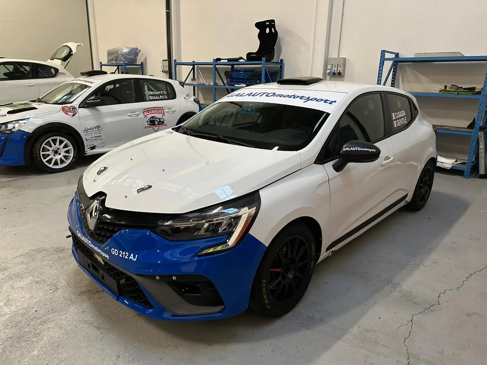 Noleggio *azione* *cosa* *dove*